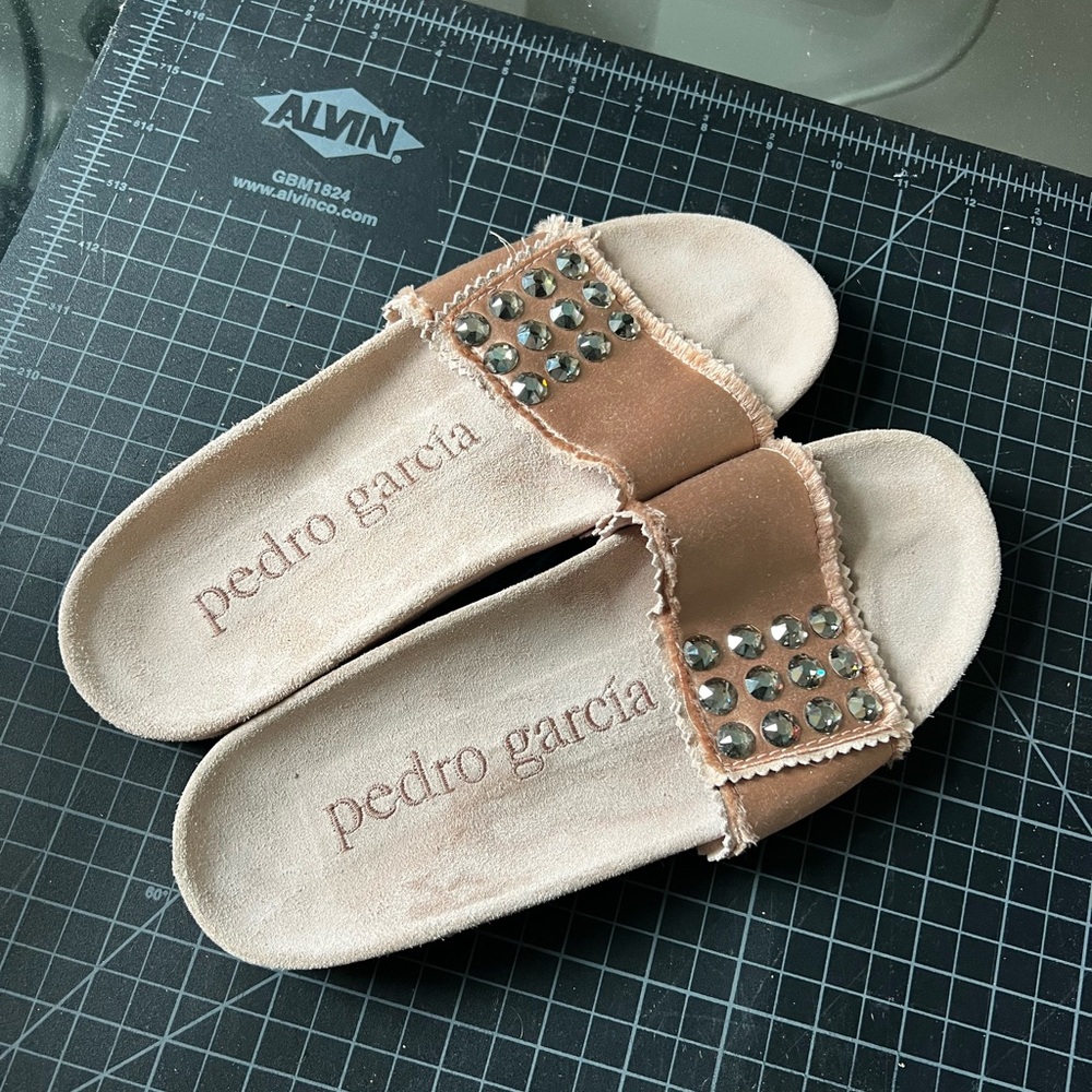 Pedro Garcia Pink‎ Slippers with Swarovski Crystal Embellishments